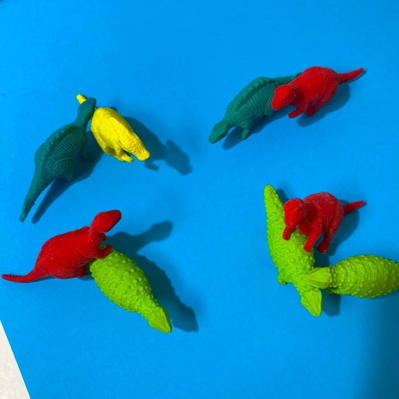 9 Piece Set If Mini Plastic Dinosaurs 🦕  🦖 Cute Stocking Stuffer - Picture 2 of 4